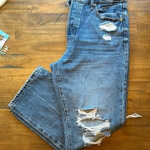 Kancan straight leg high rise distressed size 13/30